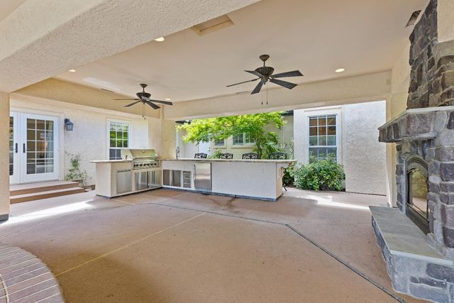 5050 Lexington Cir, Loomis, CA 95650