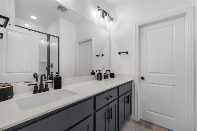 7512 Jones Drive, North Richland Hills, TX 76180