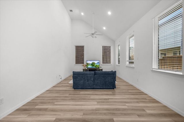 7512 Jones Drive, North Richland Hills, TX 76180
