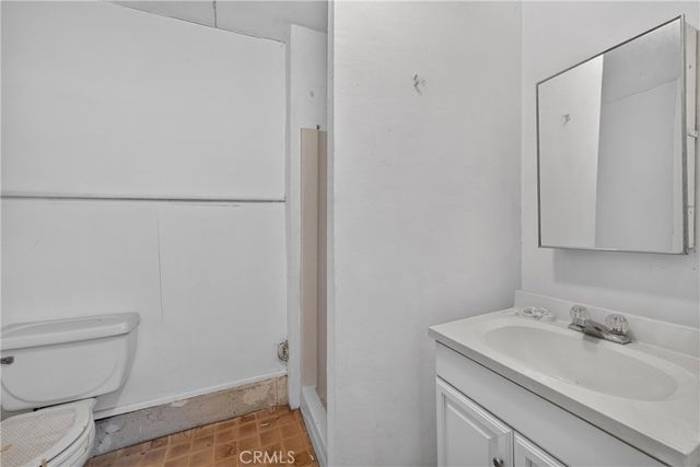 425 Blackpine, Corona, CA 92879