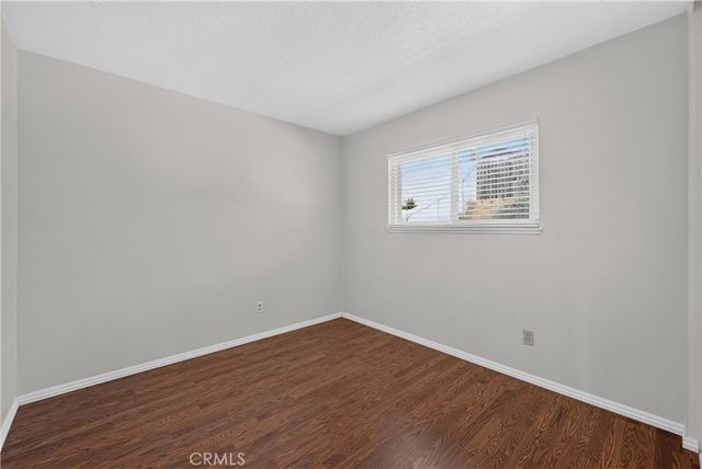 425 Blackpine, Corona, CA 92879