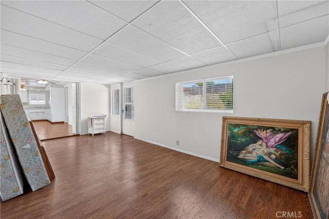 425 Blackpine, Corona, CA 92879