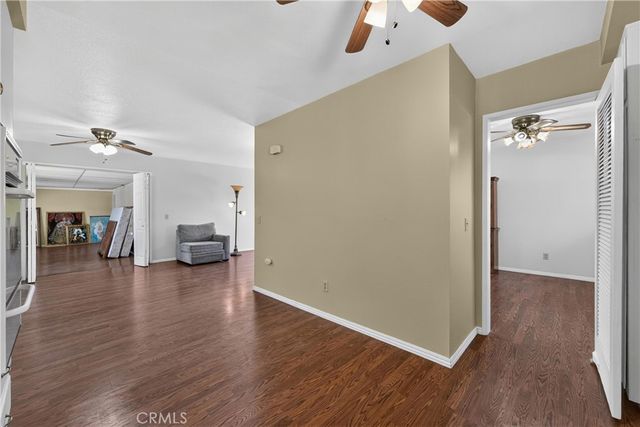 425 Blackpine, Corona, CA 92879