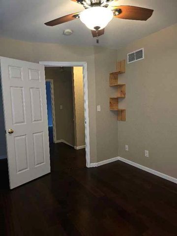 2408 Haversham Drive, Lawrence, KS 66049