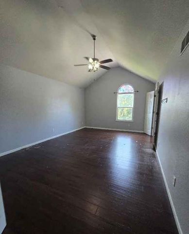 2408 Haversham Drive, Lawrence, KS 66049