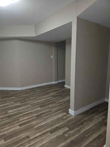 2408 Haversham Drive, Lawrence, KS 66049