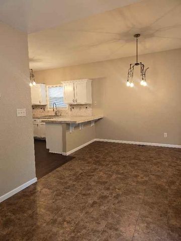 2408 Haversham Drive, Lawrence, KS 66049