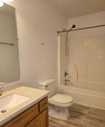 2408 Haversham Drive, Lawrence, KS 66049