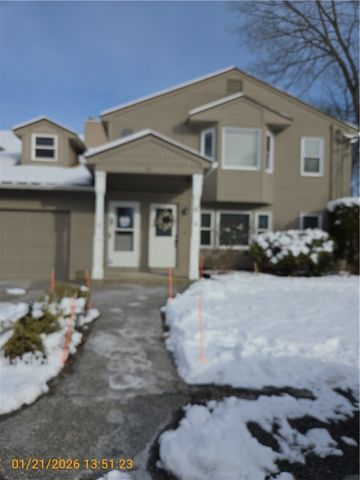 38 Stone Trail D, North Providence, RI 02904