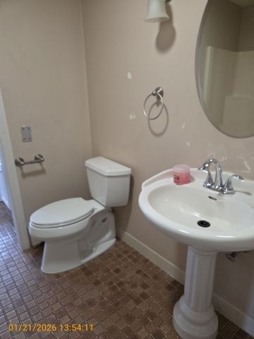 38 Stone Trail D, North Providence, RI 02904