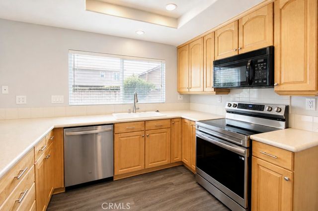 9168 Nadine River Circle, Fountain Valley, CA 92708