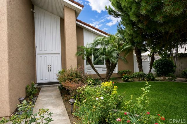 9168 Nadine River Circle, Fountain Valley, CA 92708