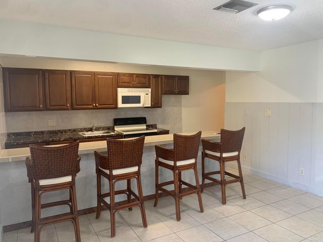 5098 Conklin Drive, Delray Beach, FL 33484