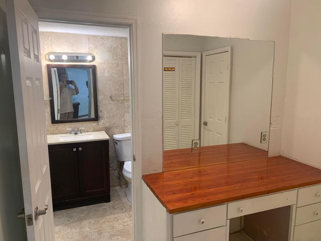 5098 Conklin Drive, Delray Beach, FL 33484