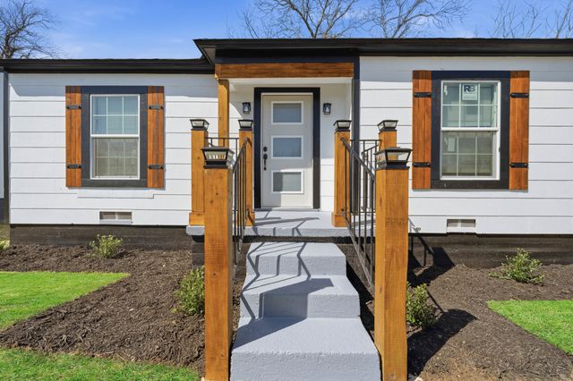 2605 Mitchell Avenue, Waco, TX 76708