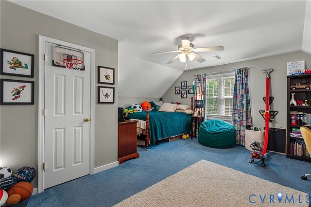 12419 Buffalo Nickel Dr, Midlothian, VA 23112