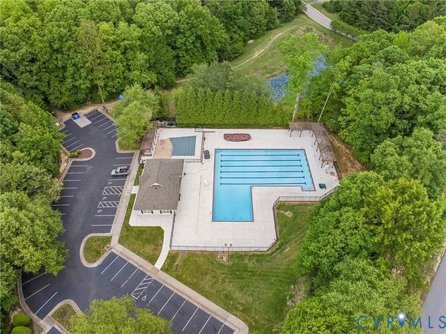 12419 Buffalo Nickel Dr, Midlothian, VA 23112