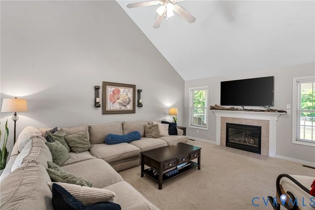 12419 Buffalo Nickel Dr, Midlothian, VA 23112