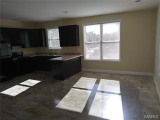 613 S Florissant Road 201, Ferguson, MO 63135