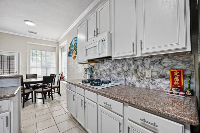 10102 Lizette Court, Houston, TX 77075