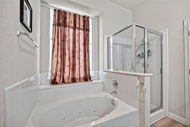 10102 Lizette Court, Houston, TX 77075