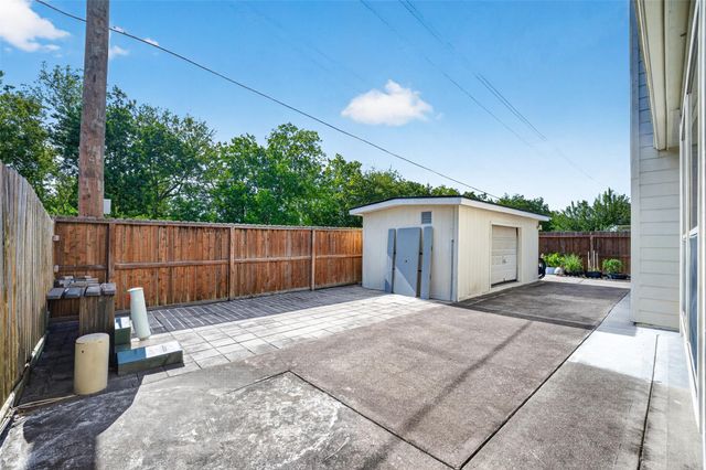 10102 Lizette Court, Houston, TX 77075