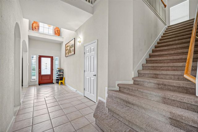 10102 Lizette Court, Houston, TX 77075