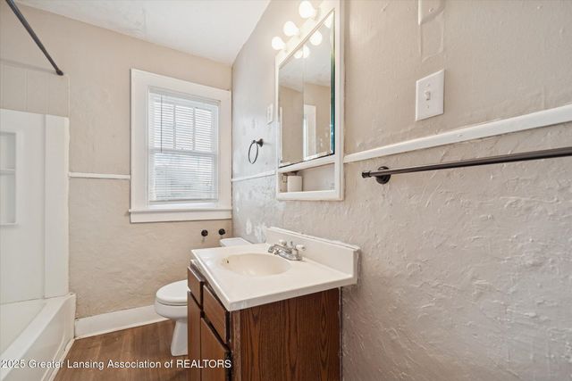 2001 S Martin Luther King Jr Boulevard, Lansing, MI 48910