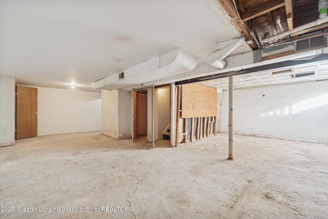 2001 S Martin Luther King Jr Boulevard, Lansing, MI 48910