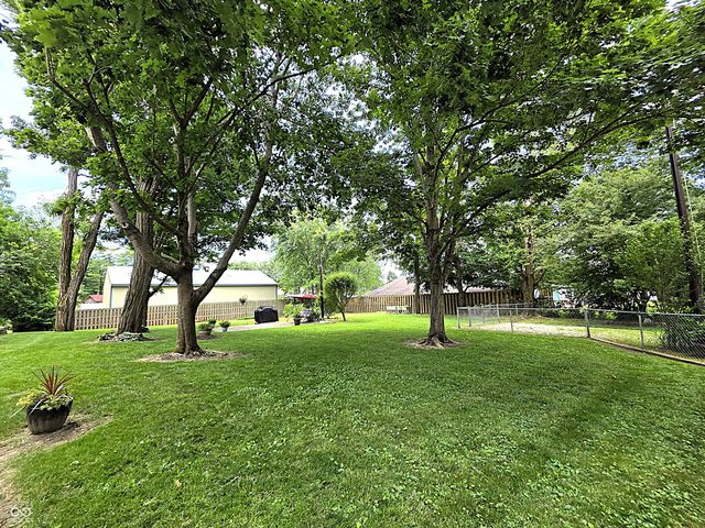 4906 E State Road 144, Mooresville, IN 46158