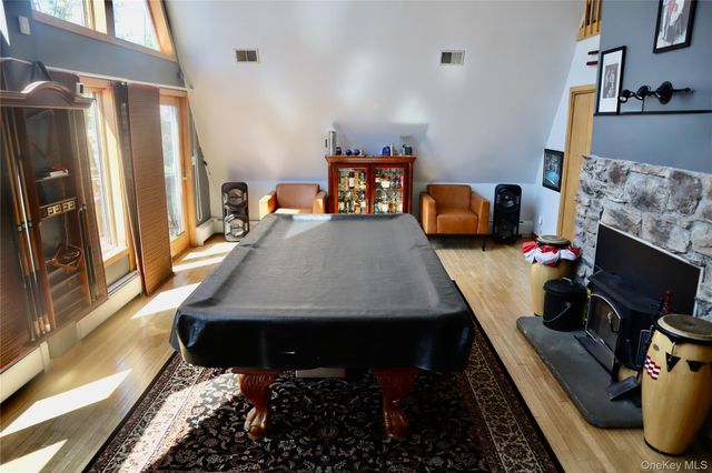 180 E Railroad Avenue, West Haverstraw, NY 10993
