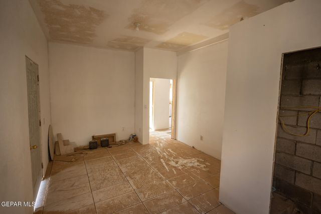 14612 Annegret Drive, El Paso, TX 79928