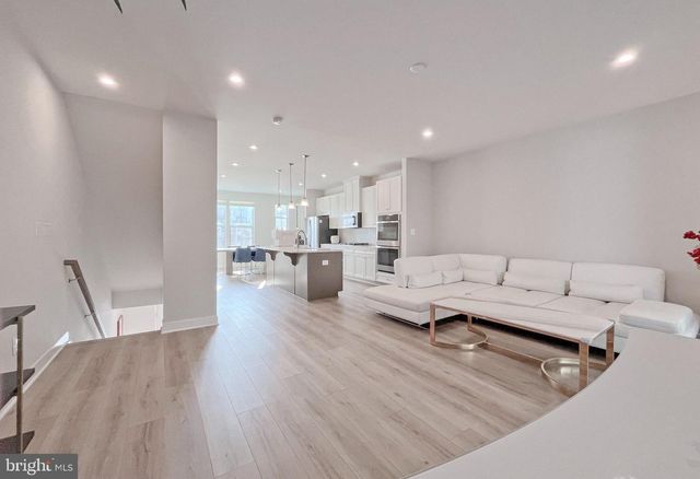 4456 SULFORD TER, Chantilly, VA 20151