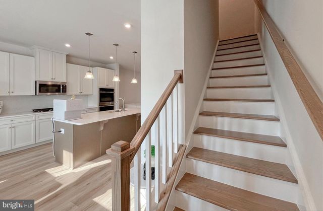 4456 SULFORD TER, Chantilly, VA 20151