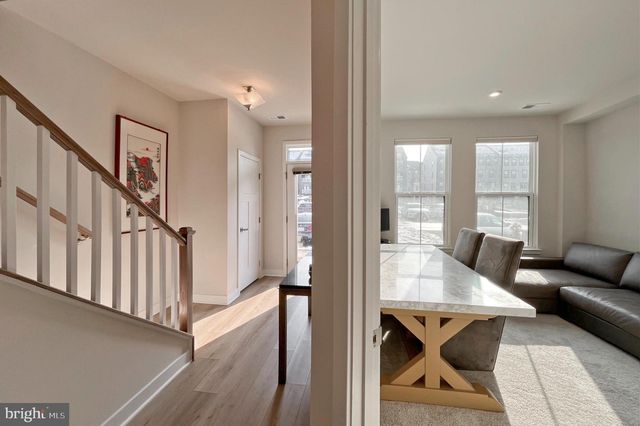 4456 SULFORD TER, Chantilly, VA 20151