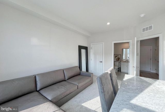 4456 SULFORD TER, Chantilly, VA 20151