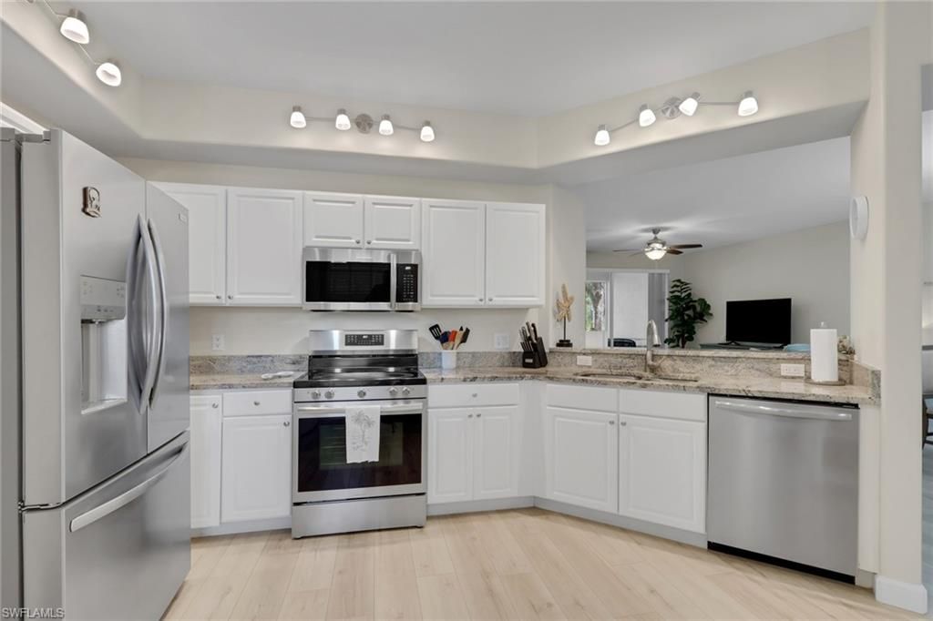 9653 Hemingway LN 3304, FORT MYERS, FL 33913 — photo 4