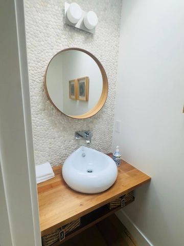 1145 Saxon Way, Menlo Park, CA 94025