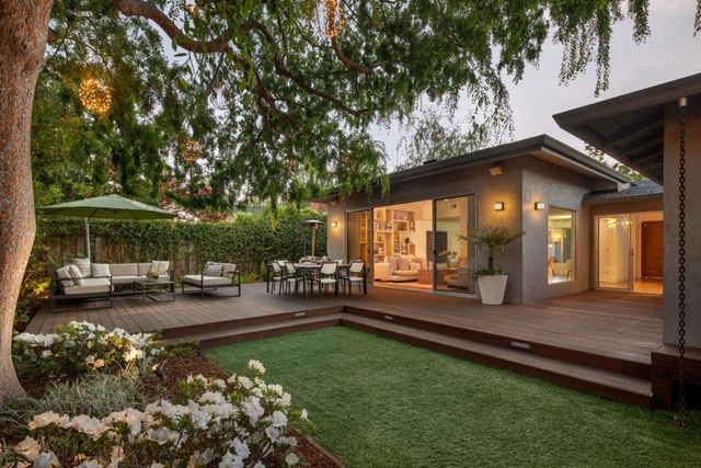 1145 Saxon Way, Menlo Park, CA 94025