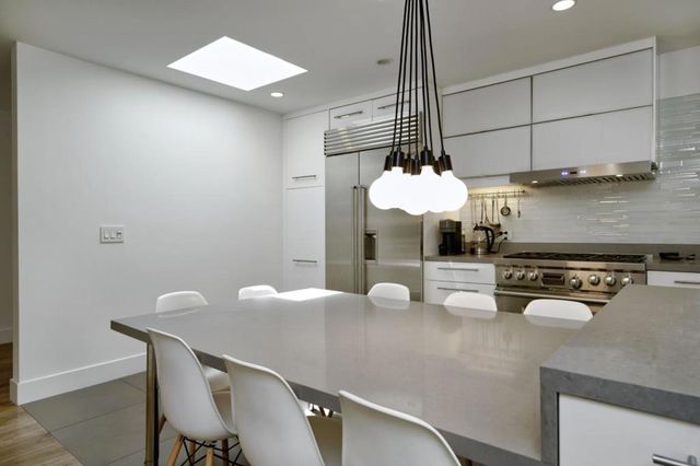 1145 Saxon Way, Menlo Park, CA 94025