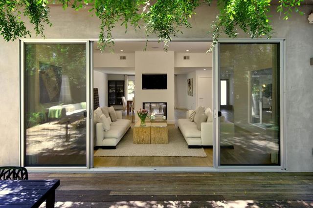 1145 Saxon Way, Menlo Park, CA 94025