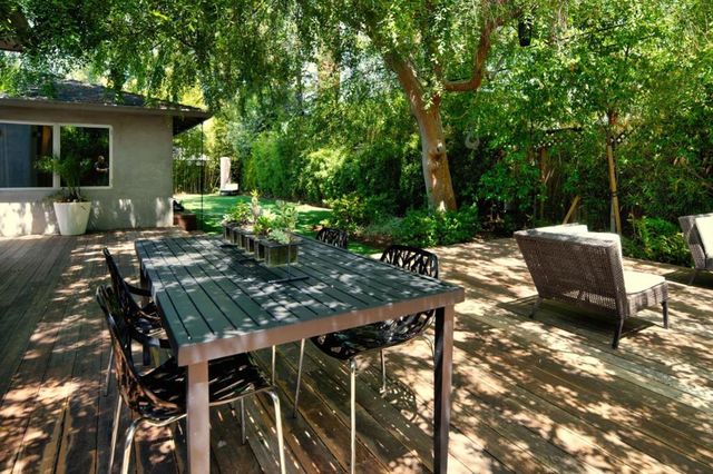 1145 Saxon Way, Menlo Park, CA 94025