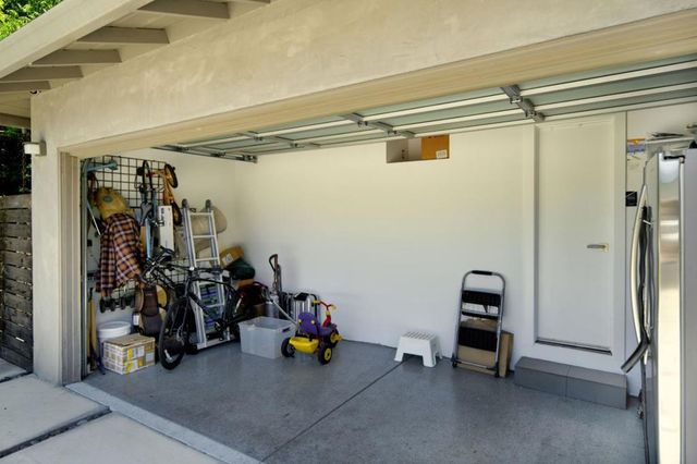 1145 Saxon Way, Menlo Park, CA 94025