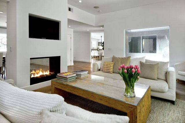 1145 Saxon Way, Menlo Park, CA 94025