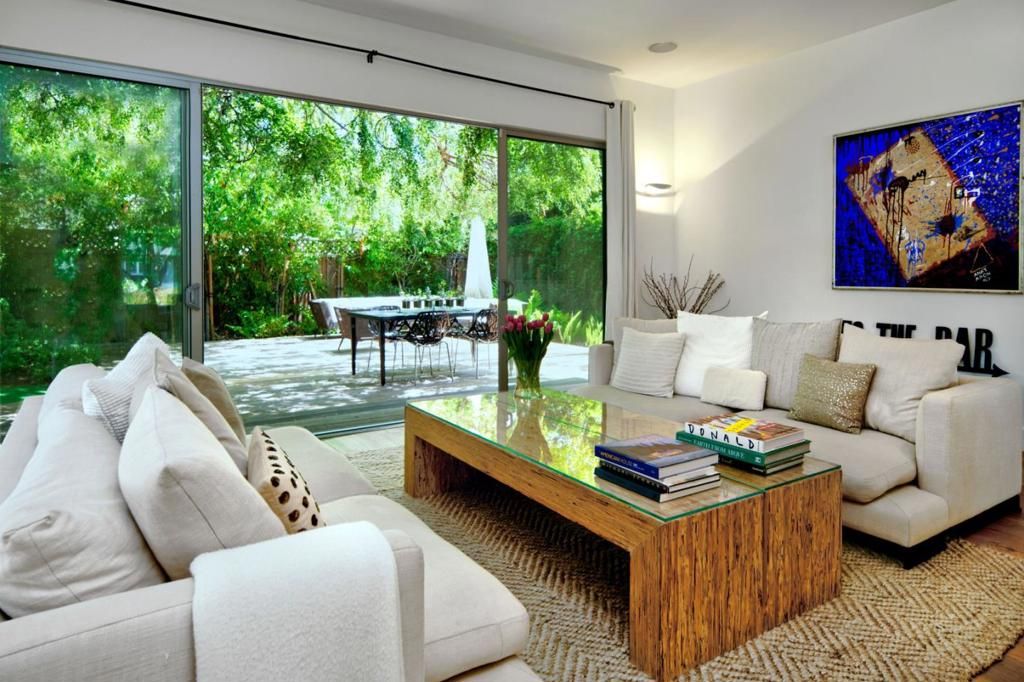 Image 10 of property listing at 1145 Saxon Way, Menlo Park, CA 94025