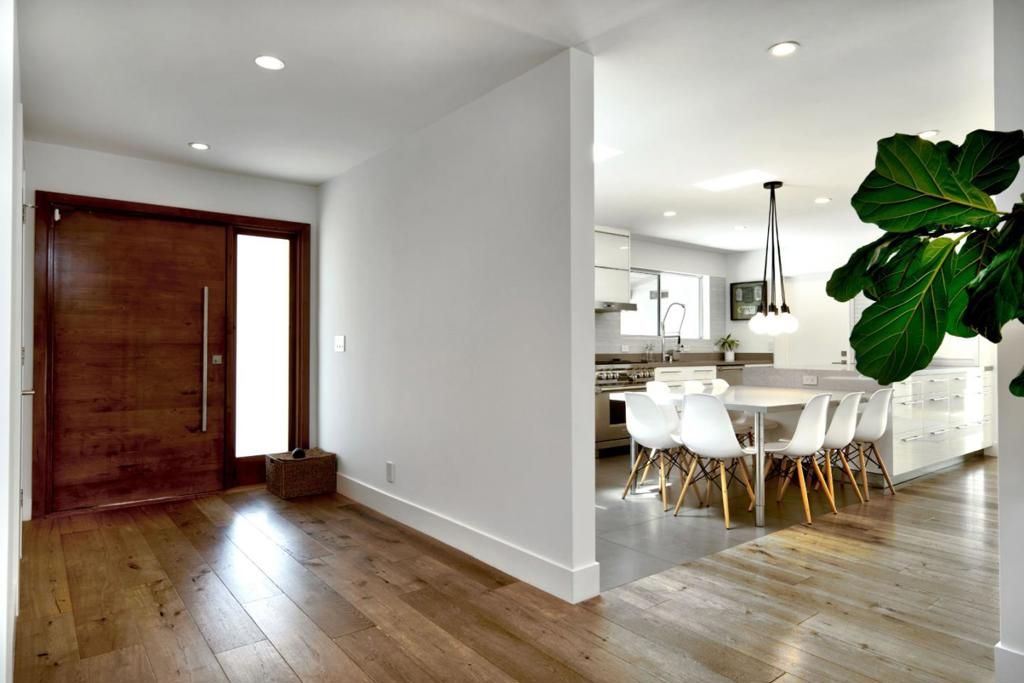 Image 17 of property listing at 1145 Saxon Way, Menlo Park, CA 94025