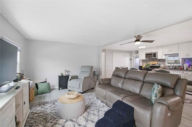 5316 CHATEAU LANE, Bradenton, FL 34207