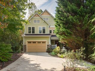 15 Ozark Spring Lane, Asheville, NC 28805