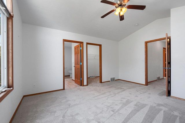 33 N ASHLAND AVENUE, Sturgeon Bay, WI 54235