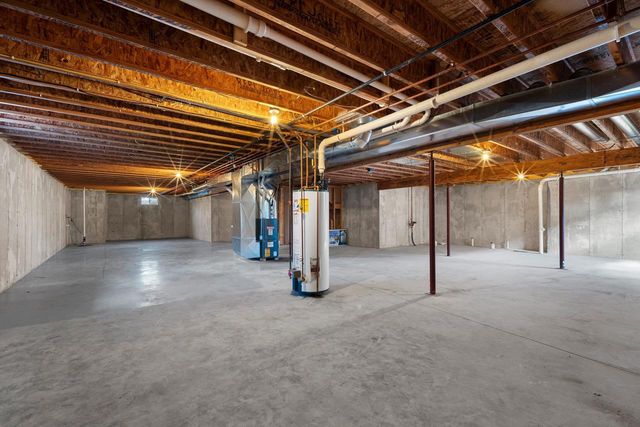 33 N ASHLAND AVENUE, Sturgeon Bay, WI 54235